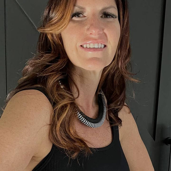 Illuminate: Modern Classic Necklace Choker Black and White