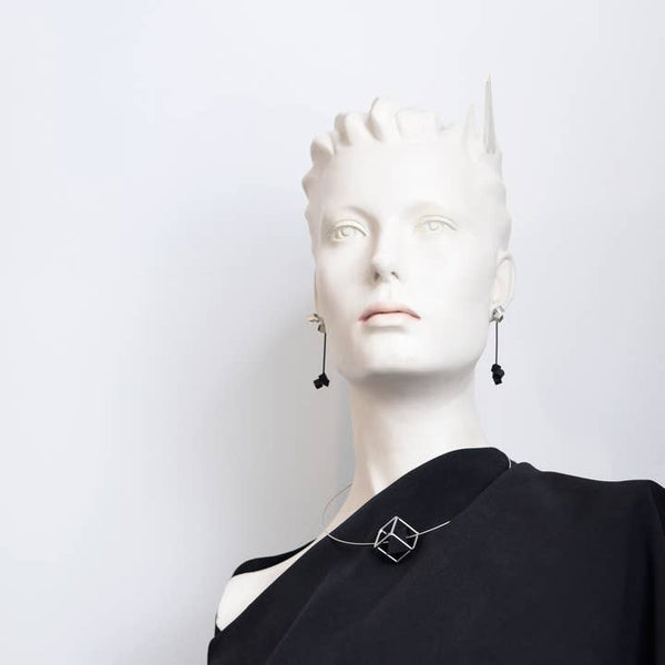 Pursuits: Ray Neck Cuff - Gold Black