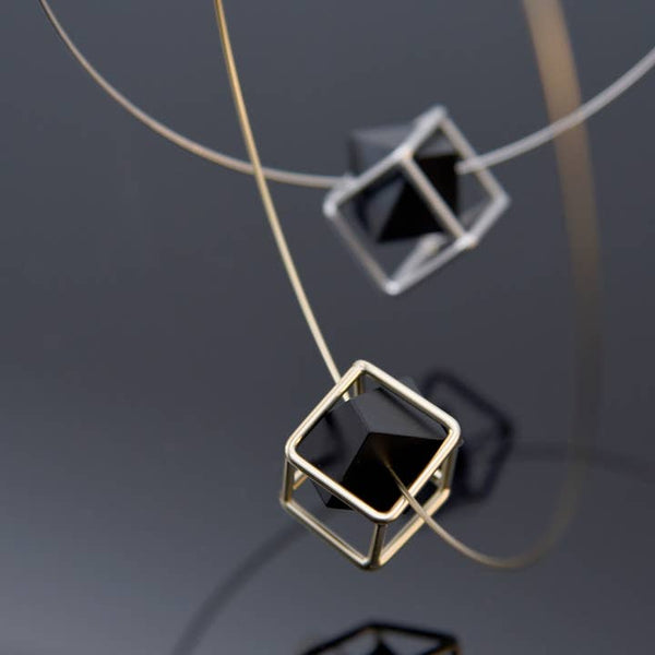 Pursuits: Ray Neck Cuff - Gold Black
