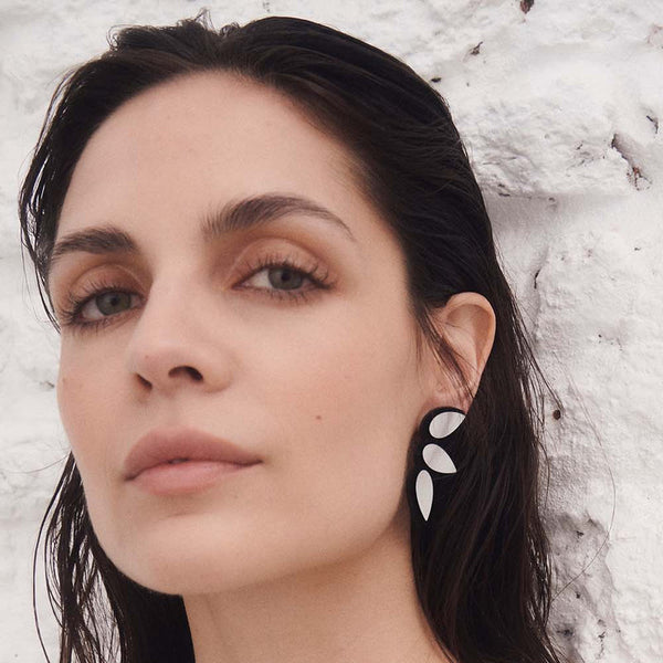 Iskin Sisters - Raindrop Earrings Small - Silver