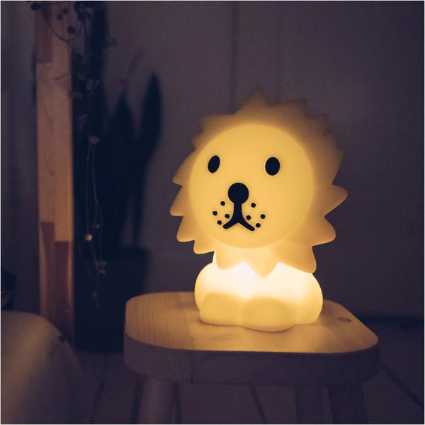 Lion First Light - 25cm