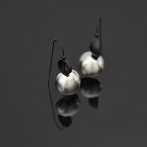 Pursuits: Opus Earrings - Black Silver