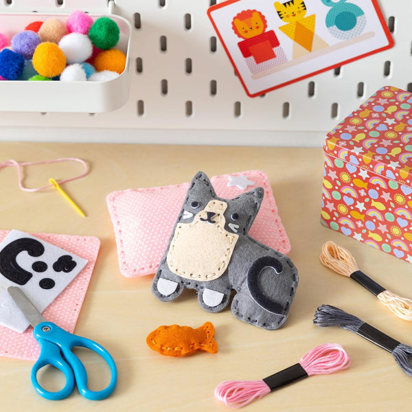 Petit Collage: Mini Craft Kit: Pocket Pet Kitten