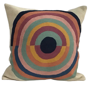 Pillow: Delaunay Inspired T Circles