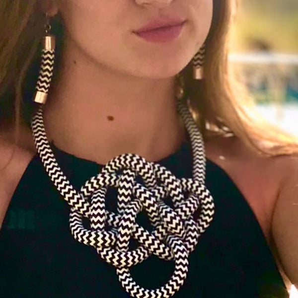 Brave: Nautical Vibe Necklace Graphic Black & White Rope