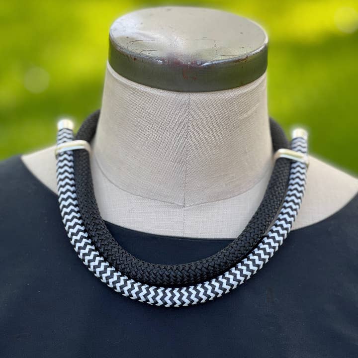 Illuminate: Modern Classic Necklace Choker Black and White
