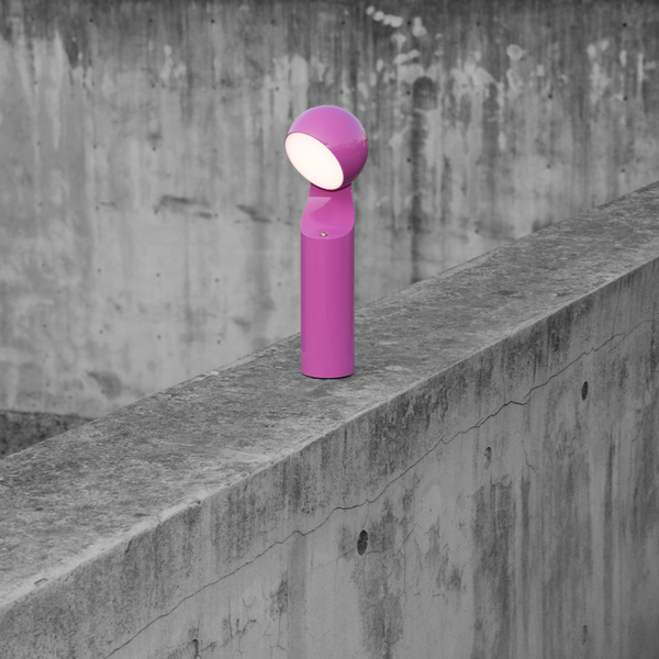 Mono Portable Reading Lamp: Hot Pink